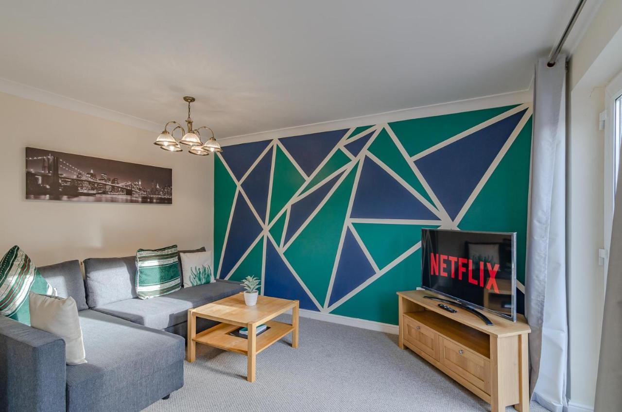 4Br Townhouse Wbalcony Free Parking Fast Wi-Fi NWI Exterior foto