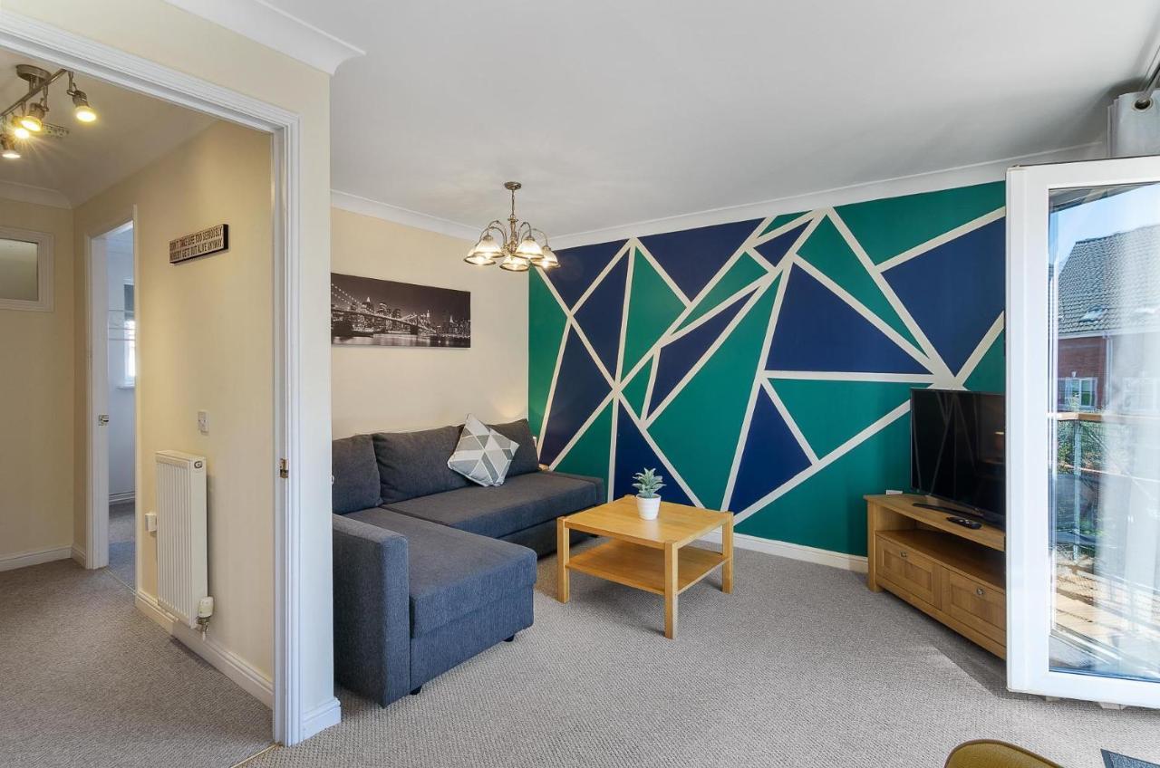 4Br Townhouse Wbalcony Free Parking Fast Wi-Fi NWI Exterior foto