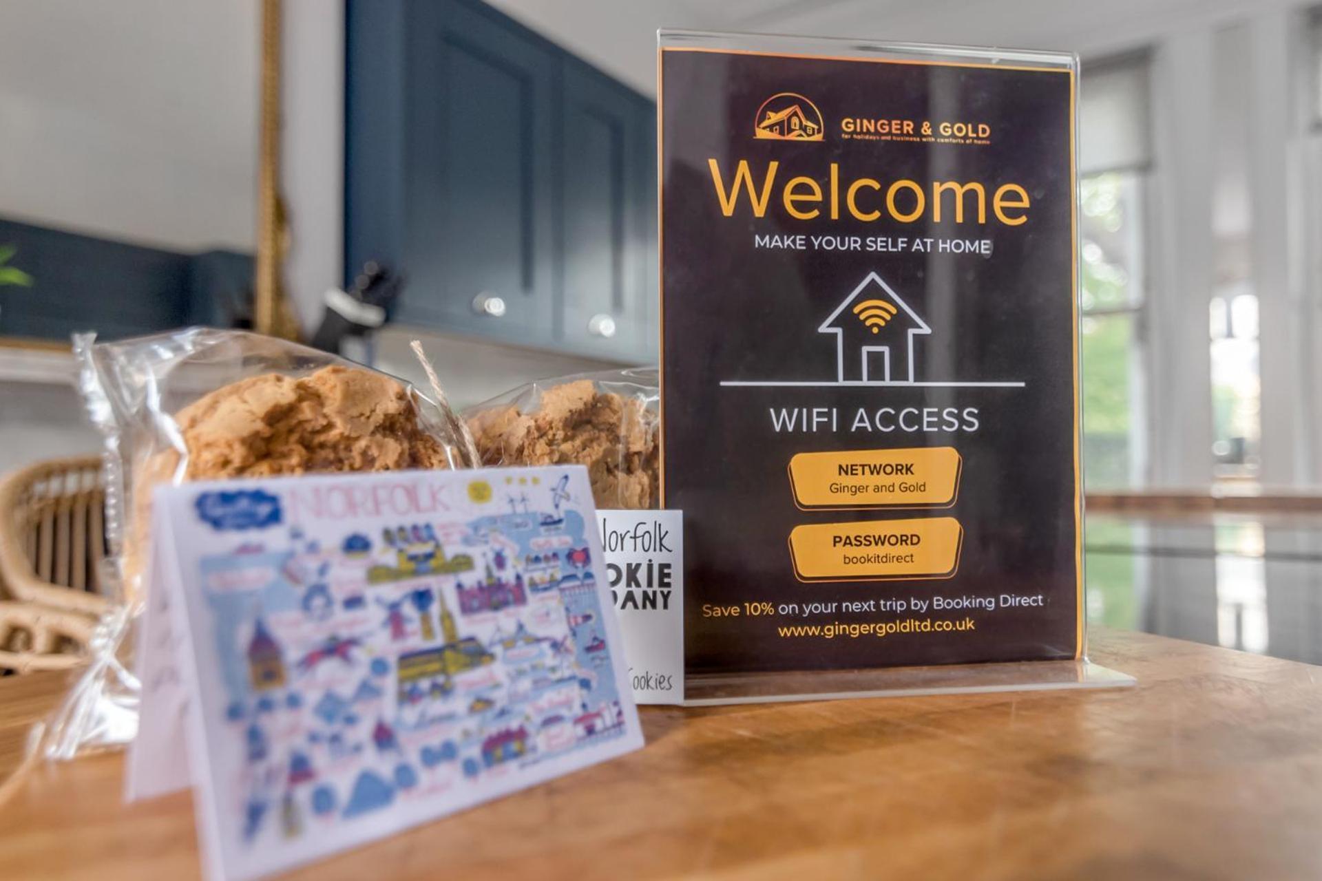 4Br Townhouse Wbalcony Free Parking Fast Wi-Fi NWI Exterior foto